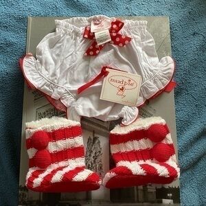 Mud Pie Pull Up and Velcro Boots 0-6 Months